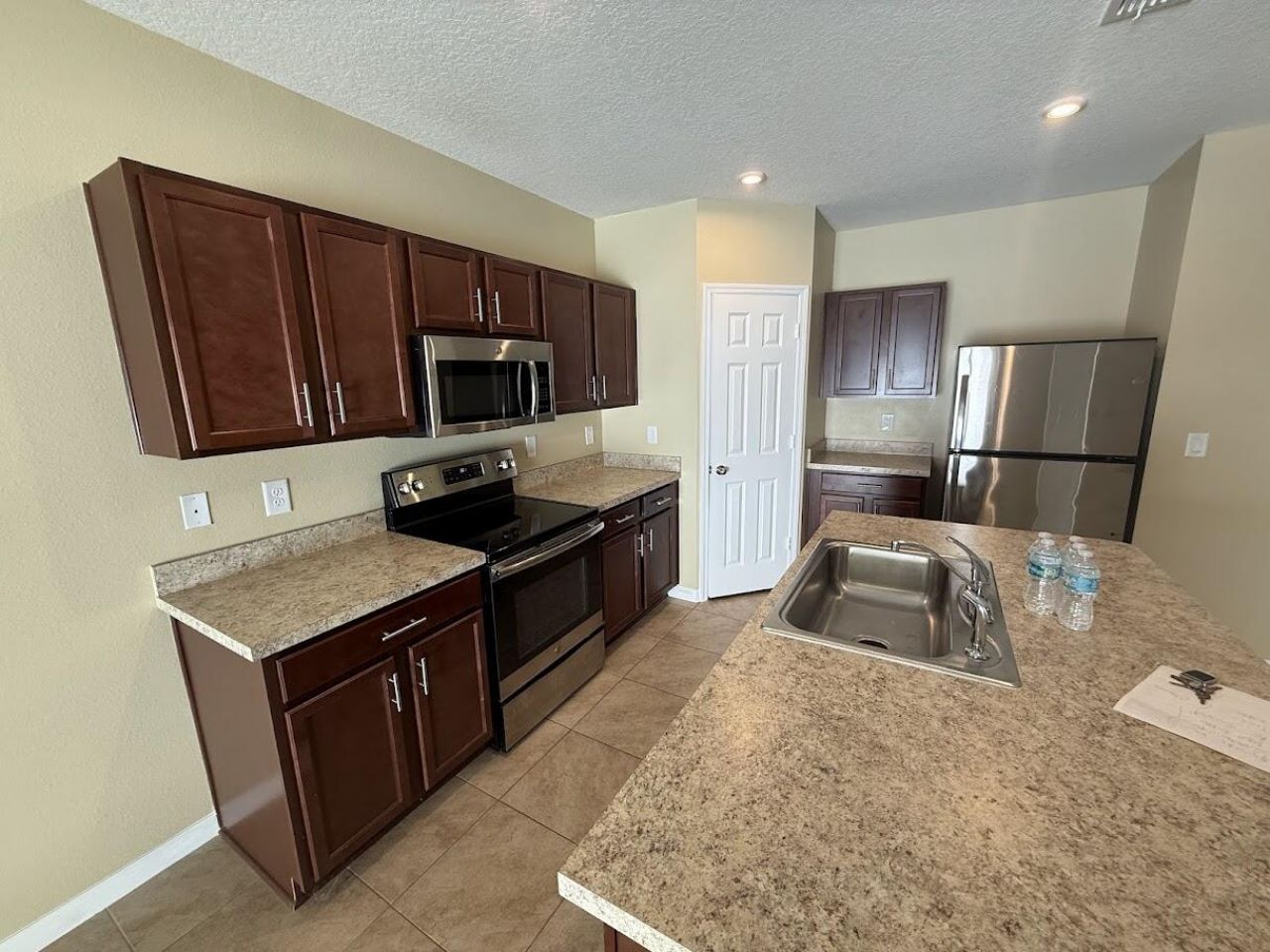 5234 Oakland Lake Circle, Fort Pierce, FL 34951 Photo