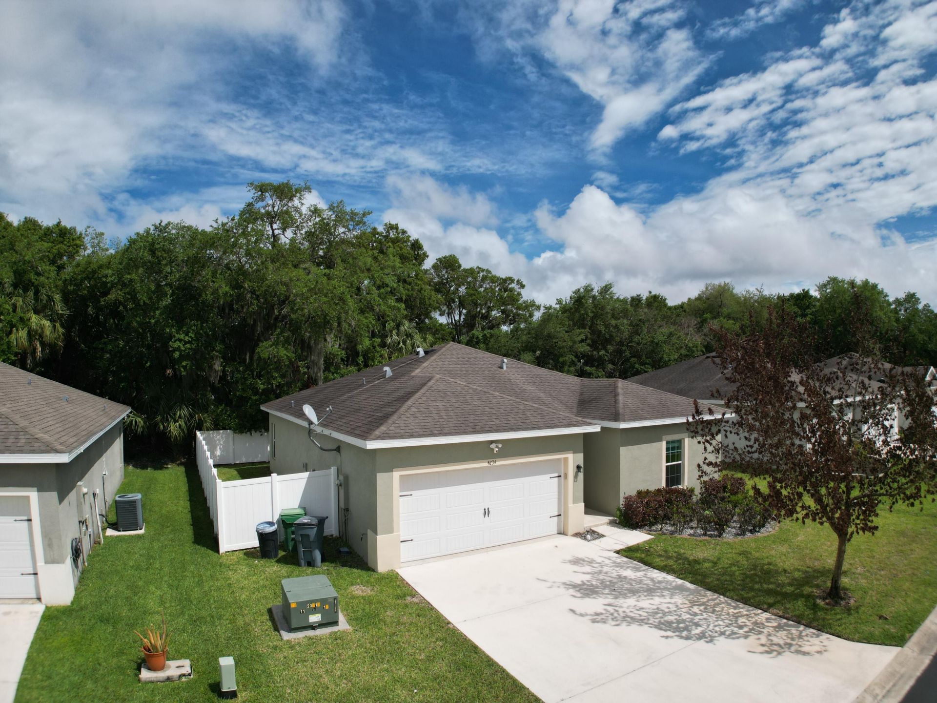 5234 Oakland Lake Circle, Fort Pierce, FL 34951 Photo