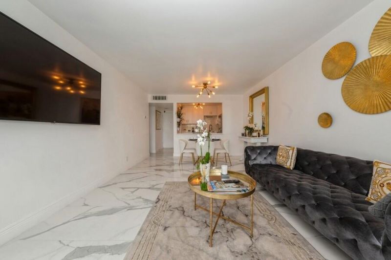 1830 Embassy Drive, Unit 503, West Palm Beach, FL 33401 Photo