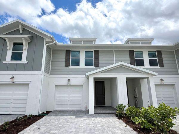 12937 SW Forli Way, Port St. Lucie, FL 34987