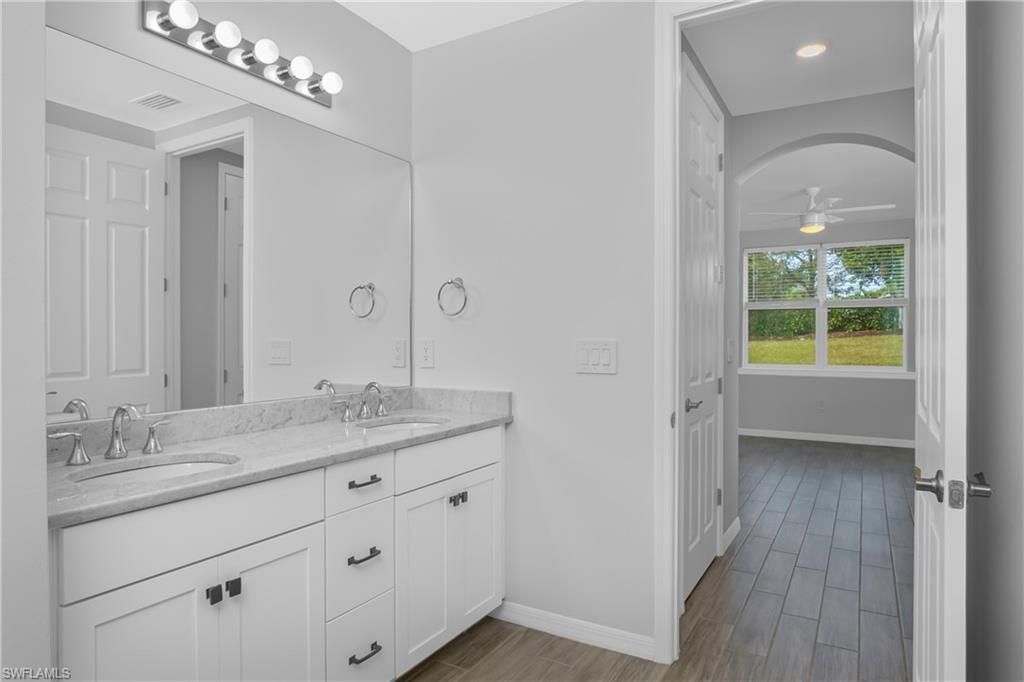 14559 Edgewater Cir, Naples, FL 34114 Photo