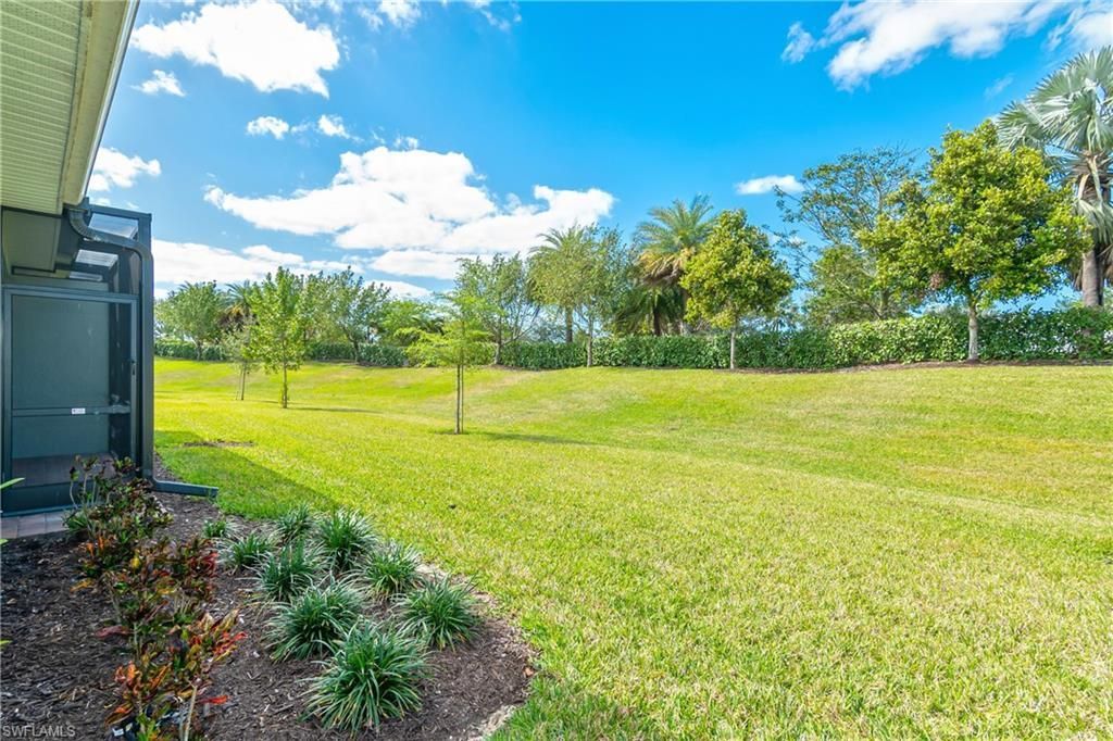 14559 Edgewater Cir, Naples, FL 34114 Photo