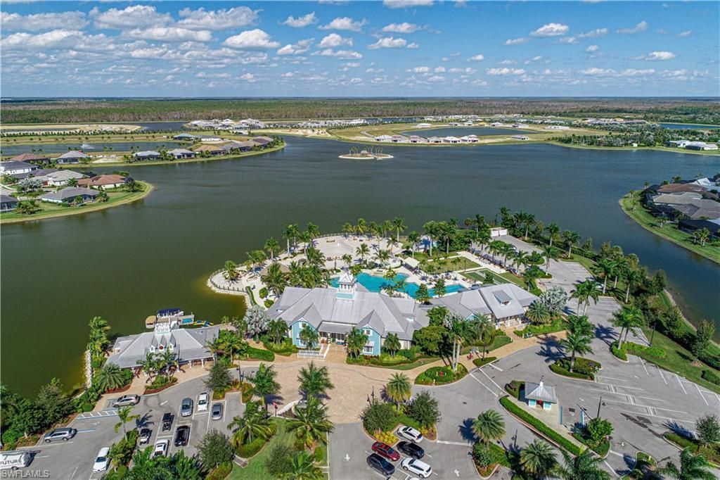 14559 Edgewater Cir, Naples, FL 34114 Photo