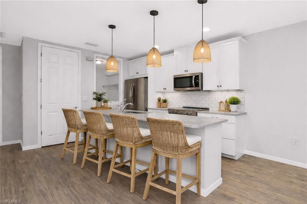 14559 Edgewater Cir, Naples, FL 34114 Photo
