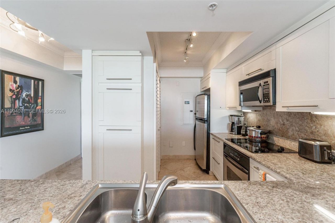 401 SW 4th Ave, Unit 1508, Fort Lauderdale, FL 33315 Photo