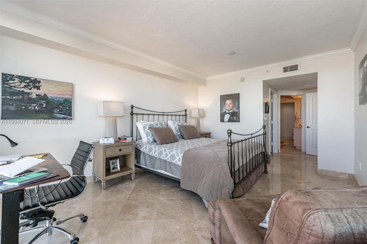 401 SW 4th Ave, Unit 1508, Fort Lauderdale, FL 33315 Photo