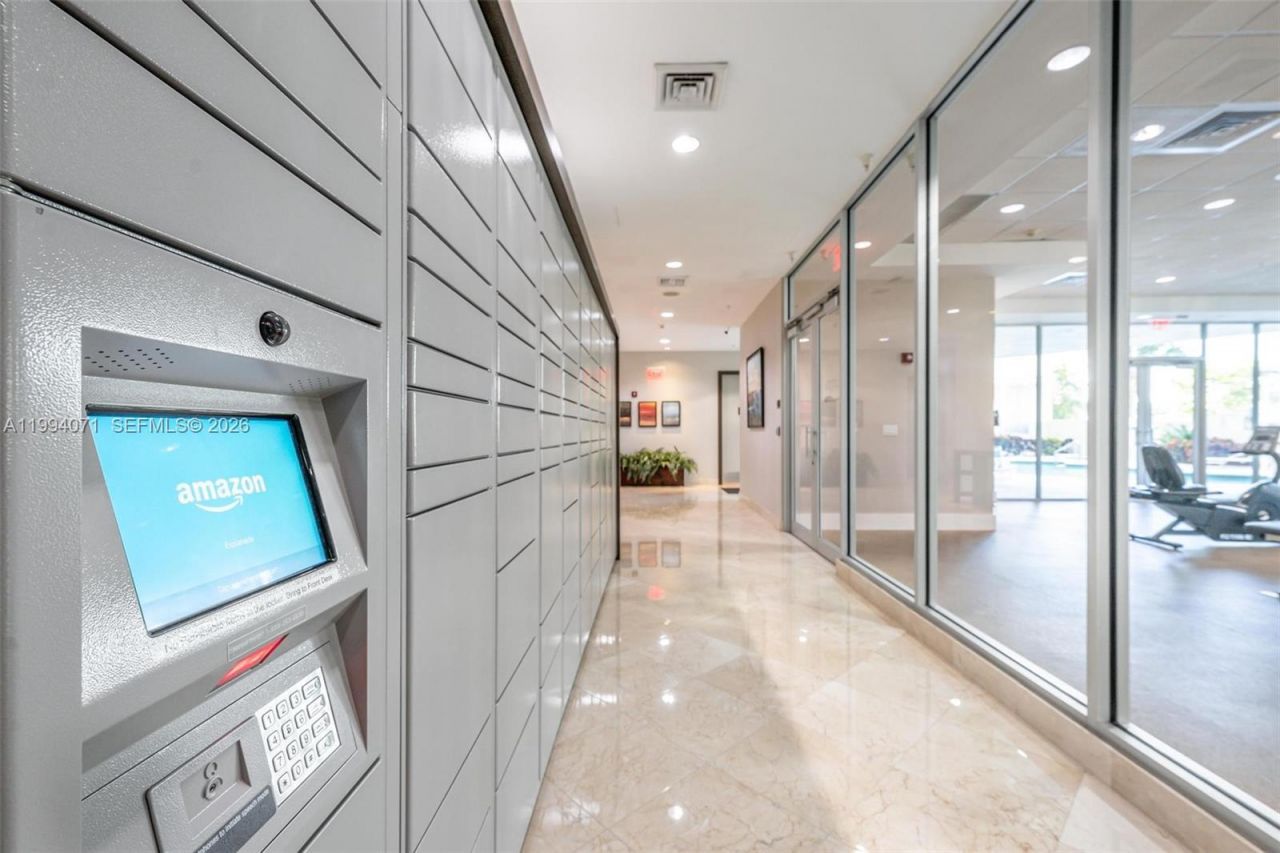 401 SW 4th Ave, Unit 1508, Fort Lauderdale, FL 33315 Photo