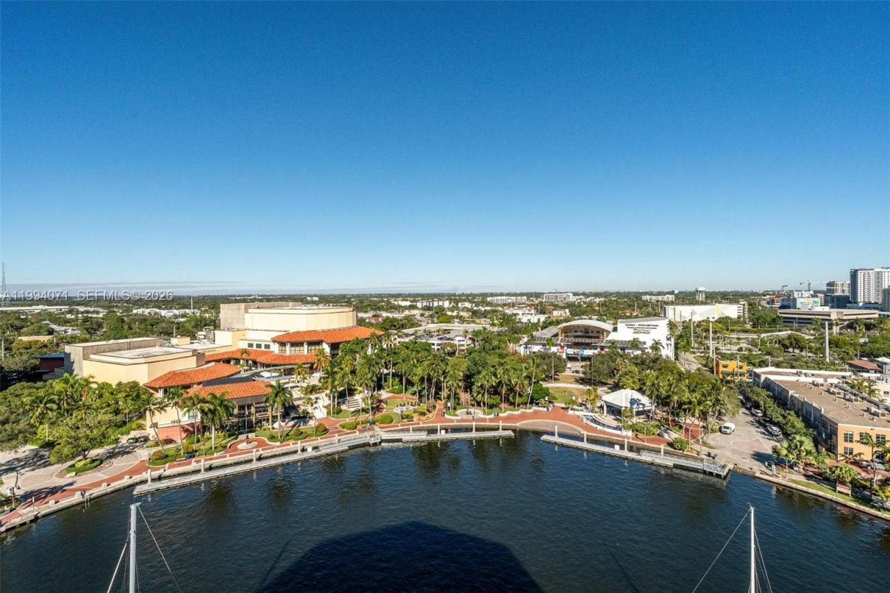 401 SW 4th Ave, Unit 1508, Fort Lauderdale, FL 33315 Photo