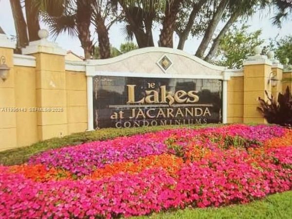 10725 Cleary Blvd, Unit 205, Plantation, FL 33324