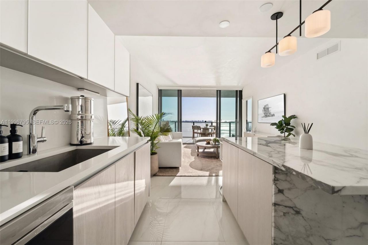 3131 NE 7th Ave, Unit 3105, Miami, FL 33137 Photo