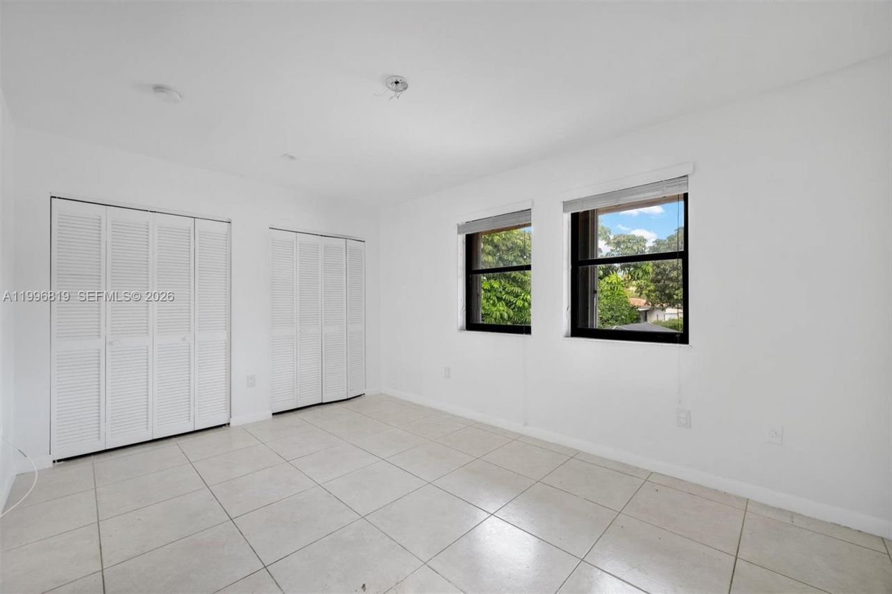 1545 Cantoria Ave, Coral Gables, FL 33146 Photo