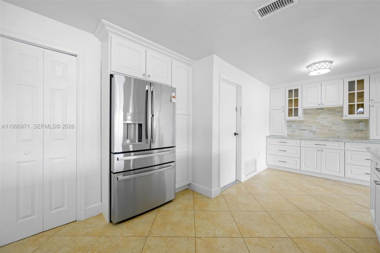 2320 NW 73rd Ave , Sunrise, FL 33313 Photo