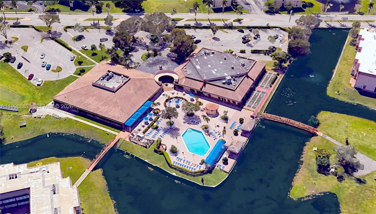 9041 Sunrise Lakes Blvd, Unit 106, Sunrise, FL 33322 Photo