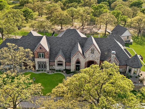 700 Temple Hall Highway, Granbury, TX 76049