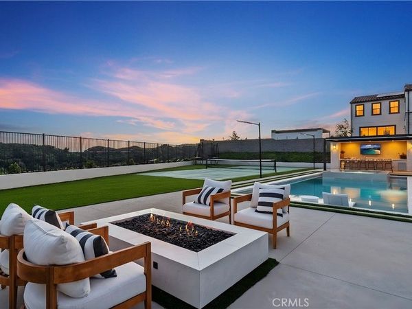 18411 Boulder Bluff, Silverado, CA 92676