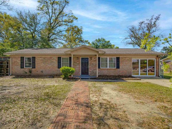 5471 Buena Vista, Milton, FL 32570