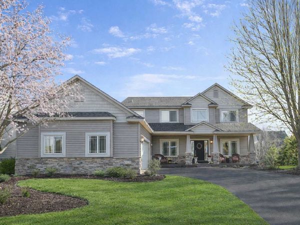 11470 Halstead Trail, Woodbury, MN 55129