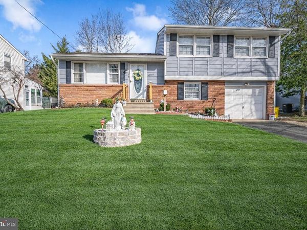 2269 SPRUCE ST , EWING, NJ 08638