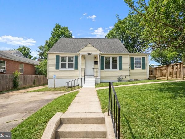 7012 FLAGSTAFF STREET , LANDOVER, MD 20785