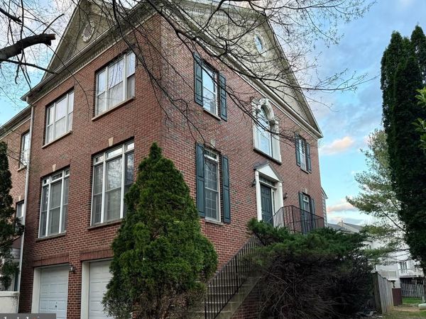 552 WINDING ROSE DRIVE , ROCKVILLE, MD 20850