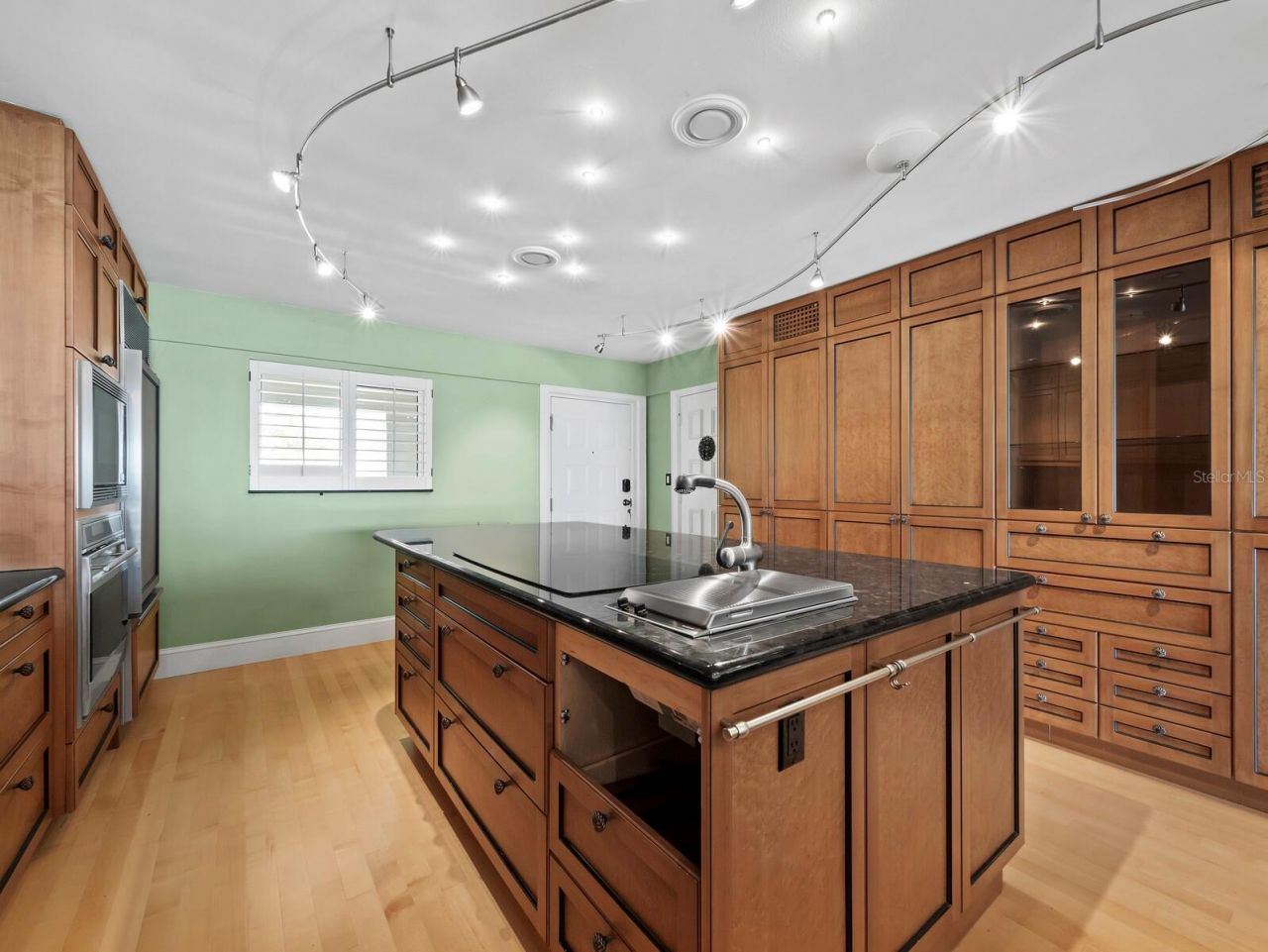 4712 Ocean Boulevard, Unit W10, Sarasota, FL 34242 Photo