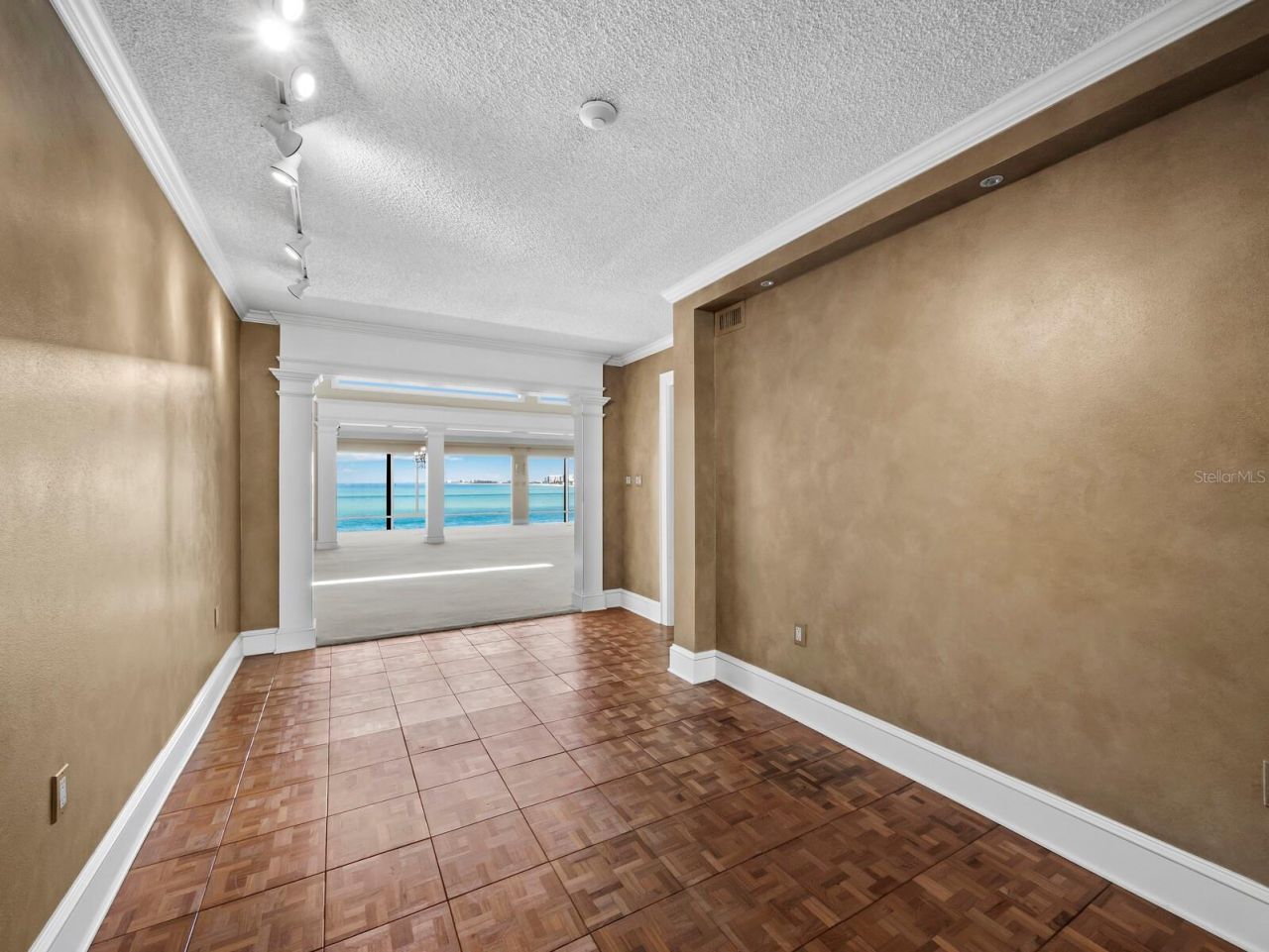 4712 Ocean Boulevard, Unit W10, Sarasota, FL 34242 Photo