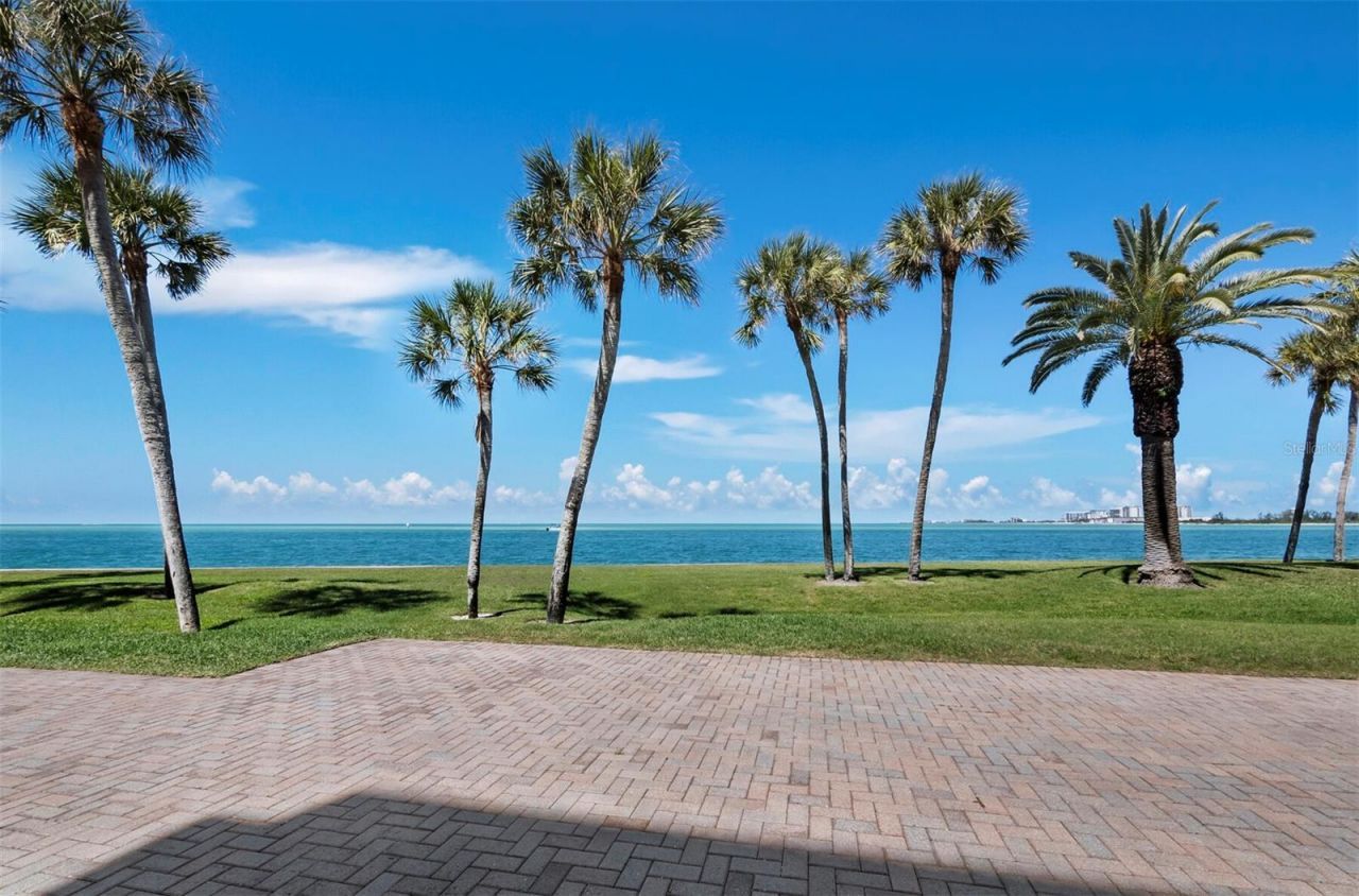 4712 Ocean Boulevard, Unit W10, Sarasota, FL 34242 Photo