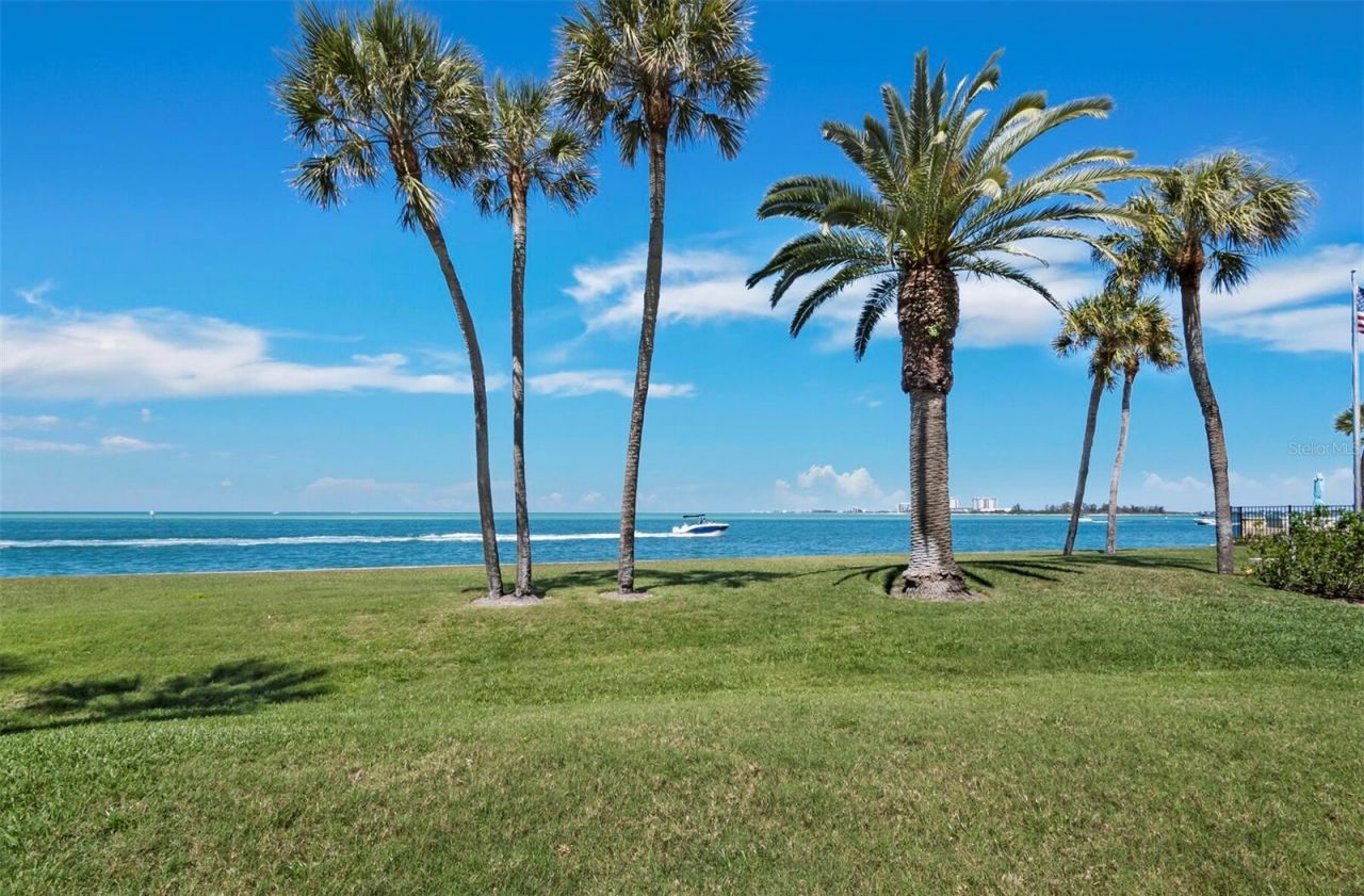4712 Ocean Boulevard, Unit W10, Sarasota, FL 34242 Photo