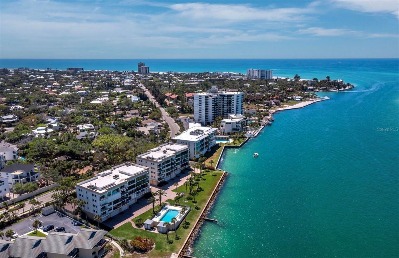 4712 Ocean Boulevard, Unit W10, Sarasota, FL 34242 Photo