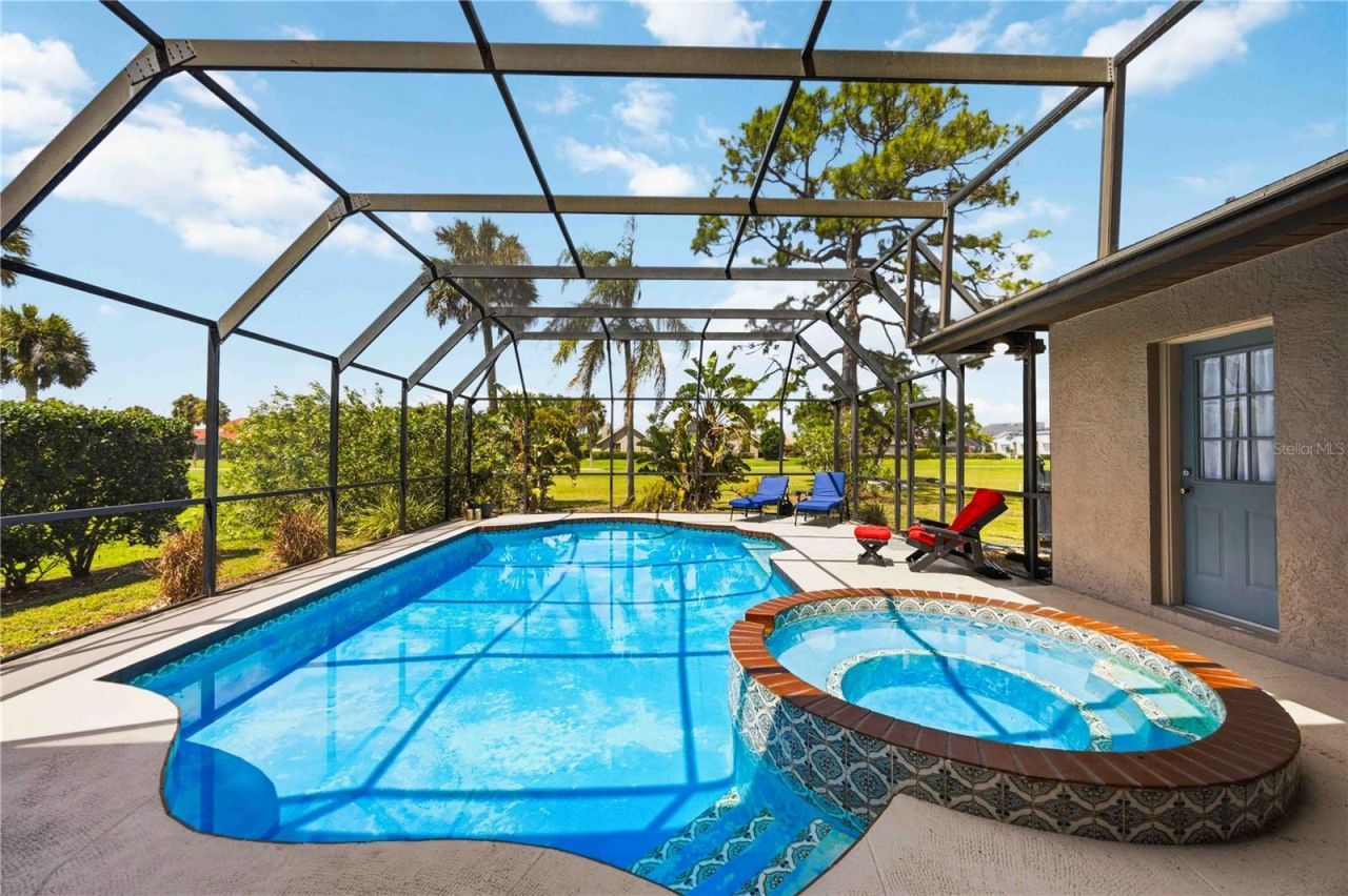 3953 Prairie Dunes Drive, Sarasota, FL 34238 Photo