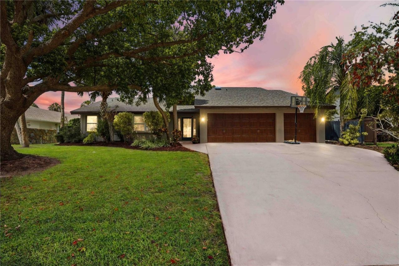 3953 Prairie Dunes Drive, Sarasota, FL 34238 Photo