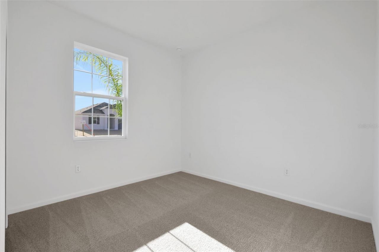 2920 Supermarine Road, Tavares, FL 32778 Photo
