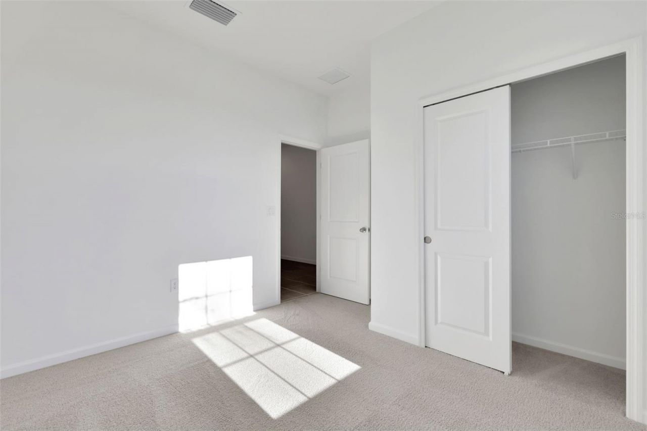 2920 Supermarine Road, Tavares, FL 32778 Photo