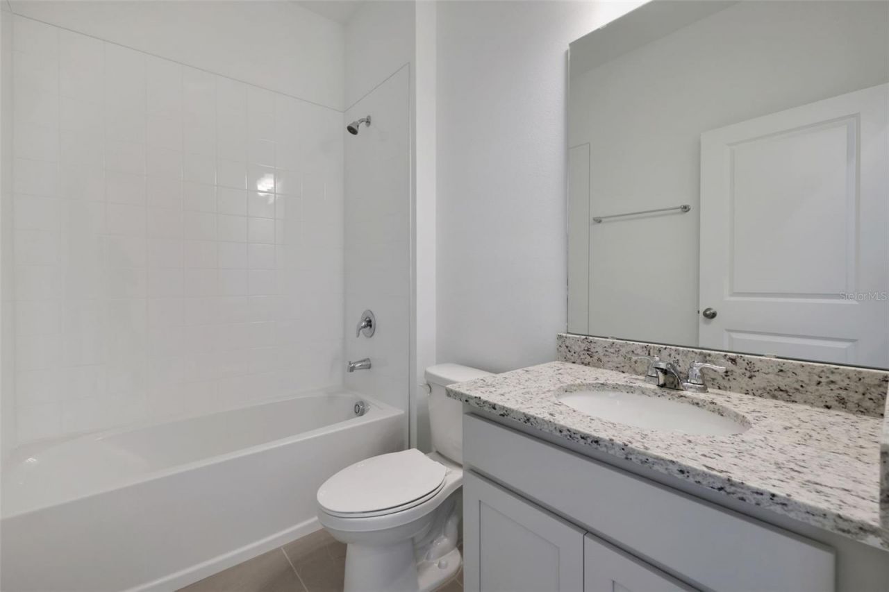 2920 Supermarine Road, Tavares, FL 32778 Photo