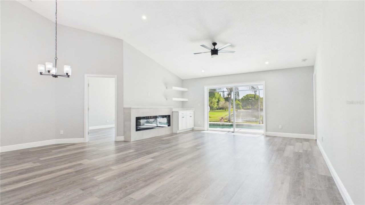 8609 Boysenberry Drive, Tampa, FL 33635 Photo