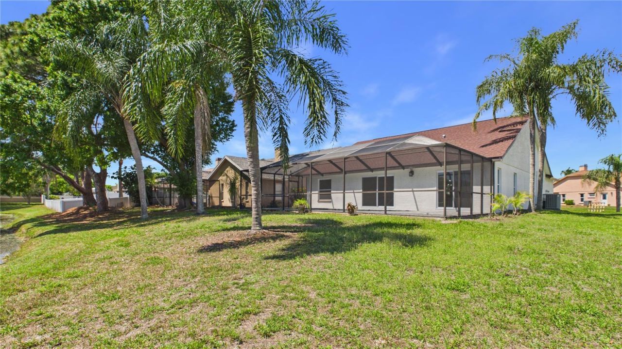 8609 Boysenberry Drive, Tampa, FL 33635 Photo