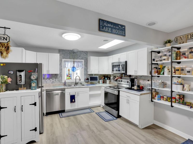 24 Maple Avenue , Thornville, OH 43076 Photo 18