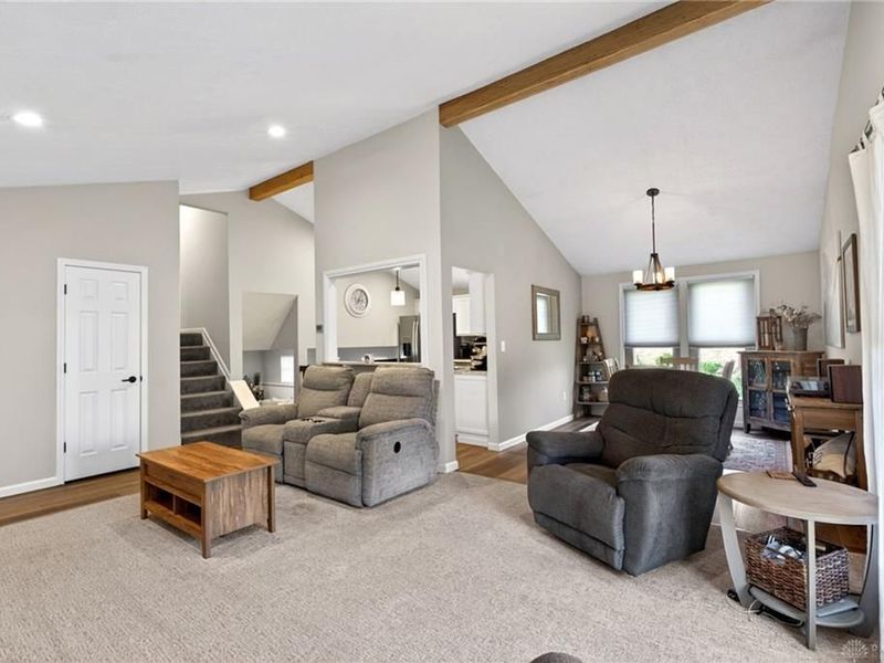 8785 Cobblecreek Drive, Washington Township, OH 45458 Photo 11