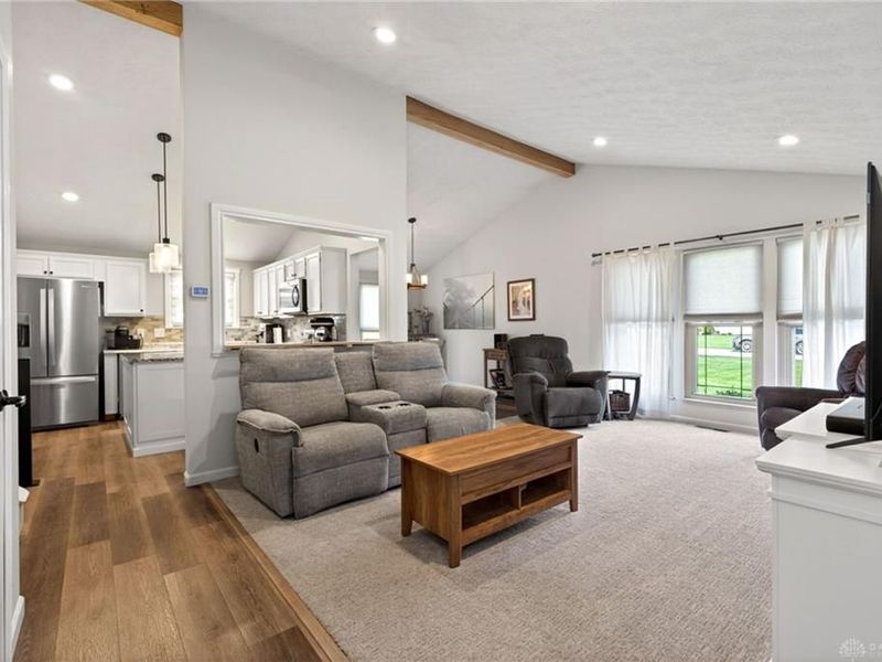 8785 Cobblecreek Drive, Washington Township, OH 45458 Photo 9