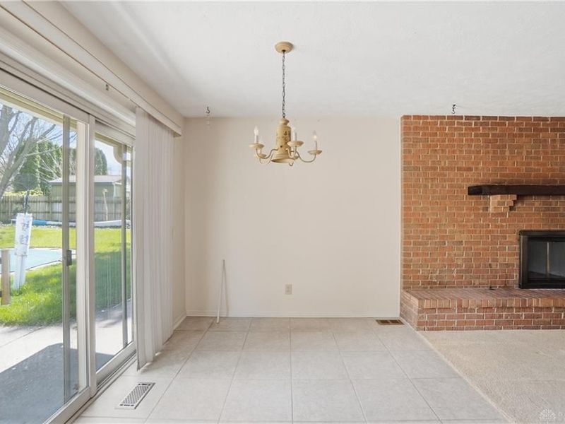 9964 Hummingbird Way, Dayton, OH 45458 Photo 22