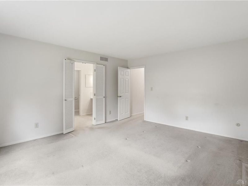 9964 Hummingbird Way, Dayton, OH 45458 Photo 31