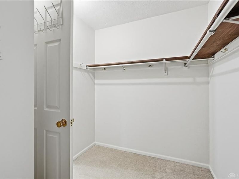 9964 Hummingbird Way, Dayton, OH 45458 Photo 35