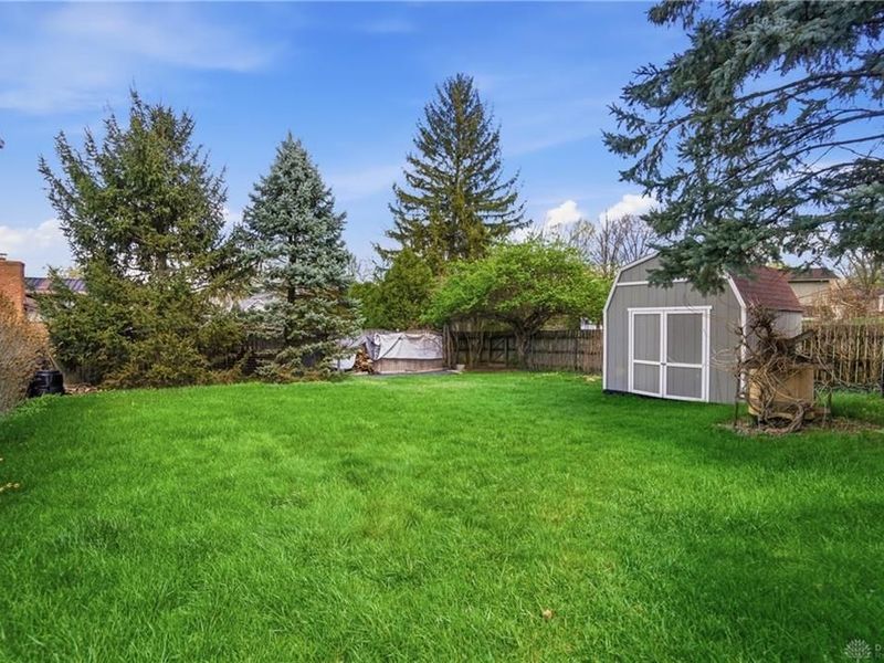 9964 Hummingbird Way, Dayton, OH 45458 Photo 52