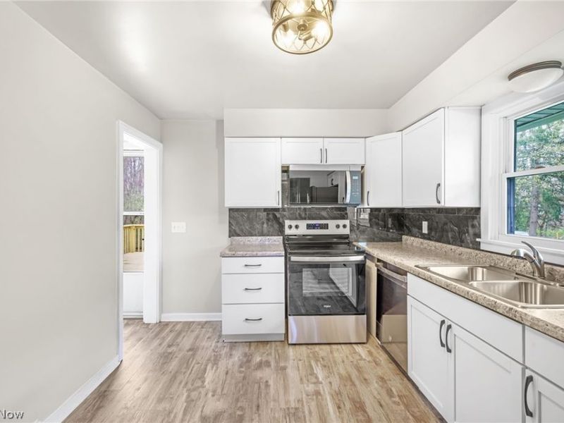 4385 Rex Lake Drive, New Franklin, OH 44319 Photo 6