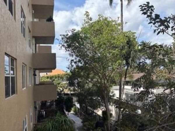 1421 S Ocean Boulevard, Unit 218, Pompano Beach, FL 33062