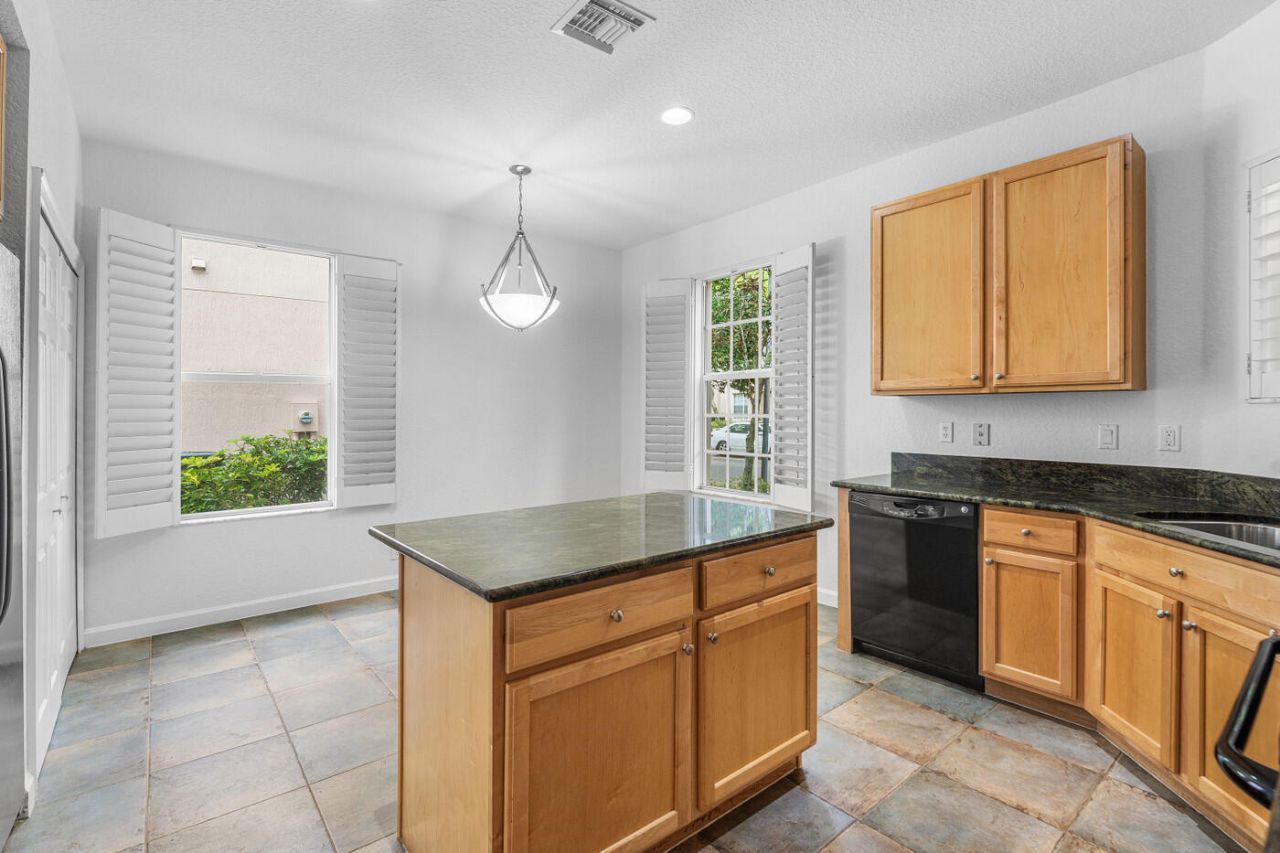 8058 Murano Circle, Palm Beach Gardens, FL 33418 Photo