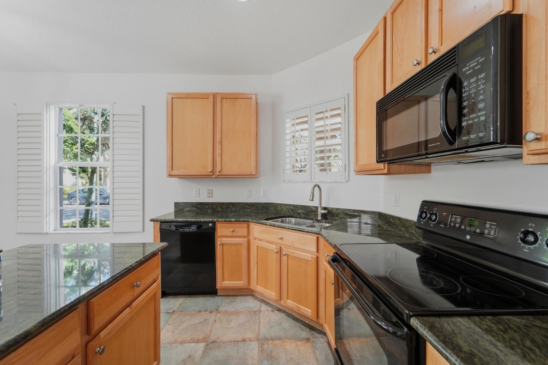 8058 Murano Circle, Palm Beach Gardens, FL 33418 Photo