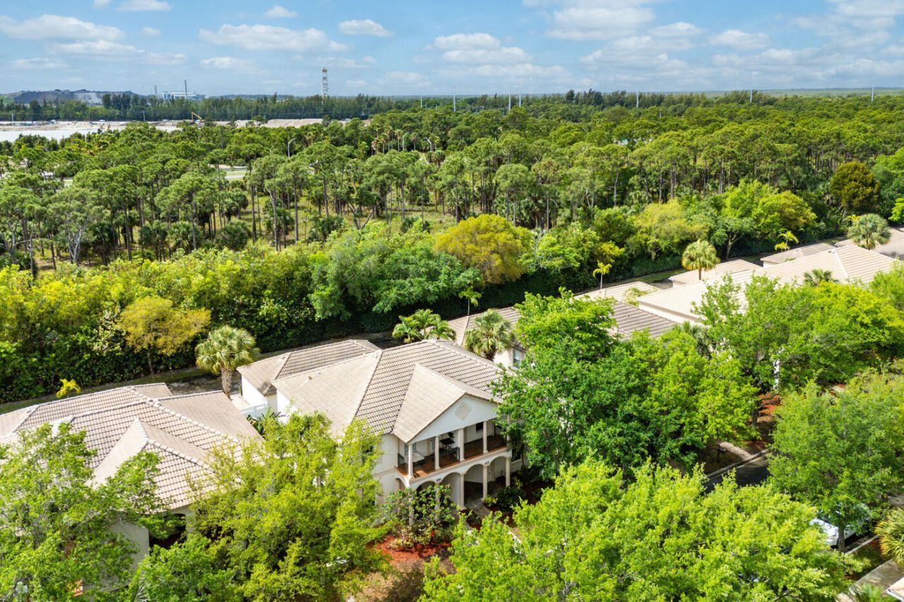 8058 Murano Circle, Palm Beach Gardens, FL 33418 Photo