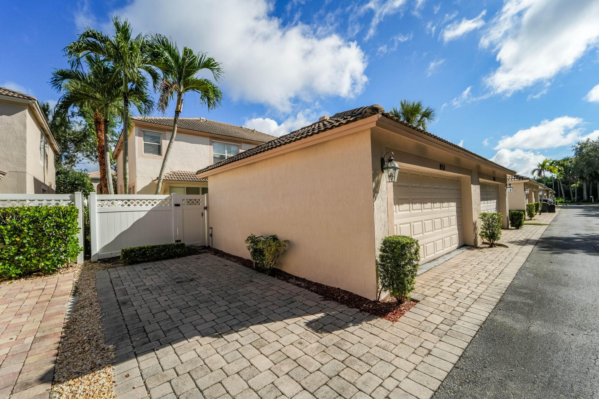 8058 Murano Circle, Palm Beach Gardens, FL 33418 Photo
