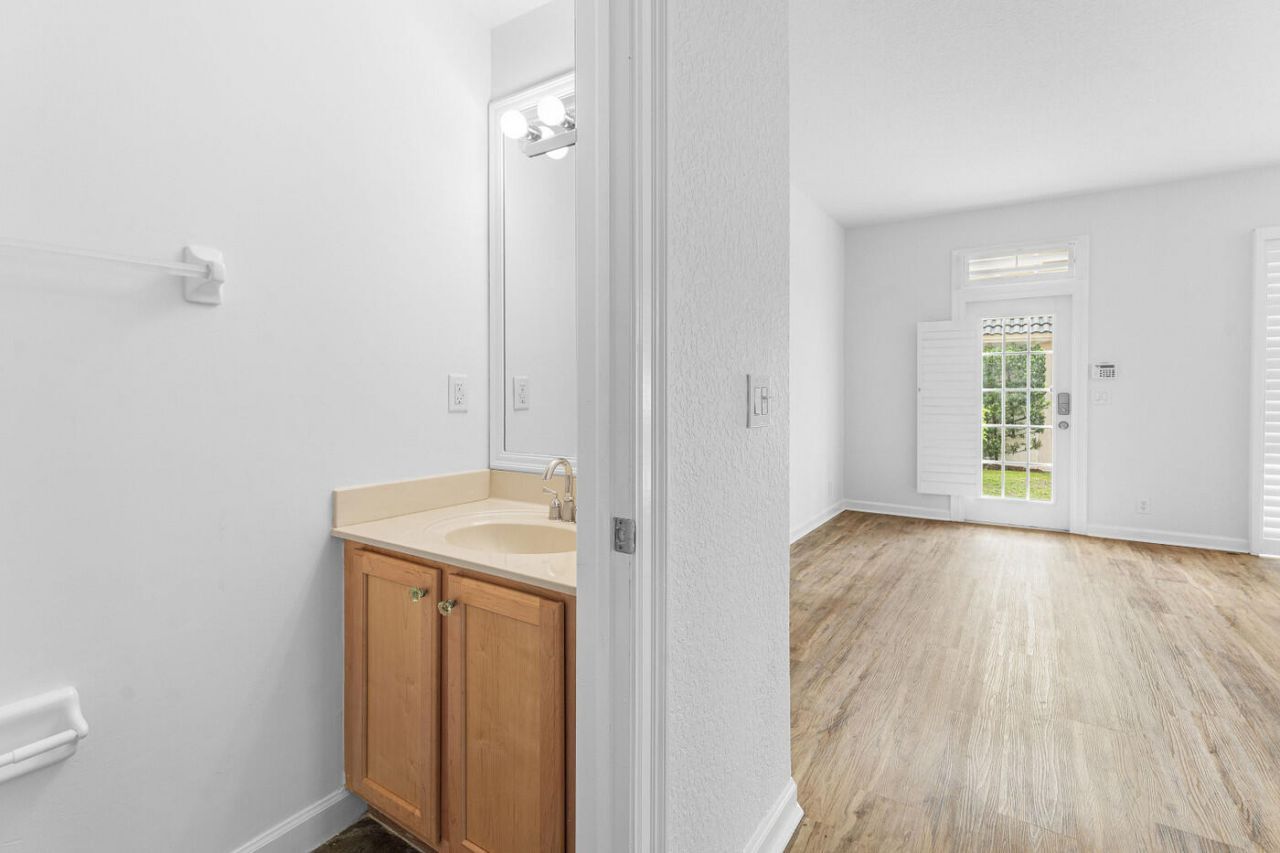 8058 Murano Circle, Palm Beach Gardens, FL 33418 Photo